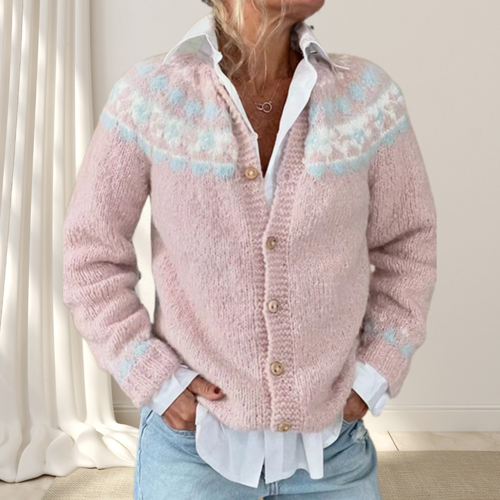 Løst strikket, elegant cardigan med mønster